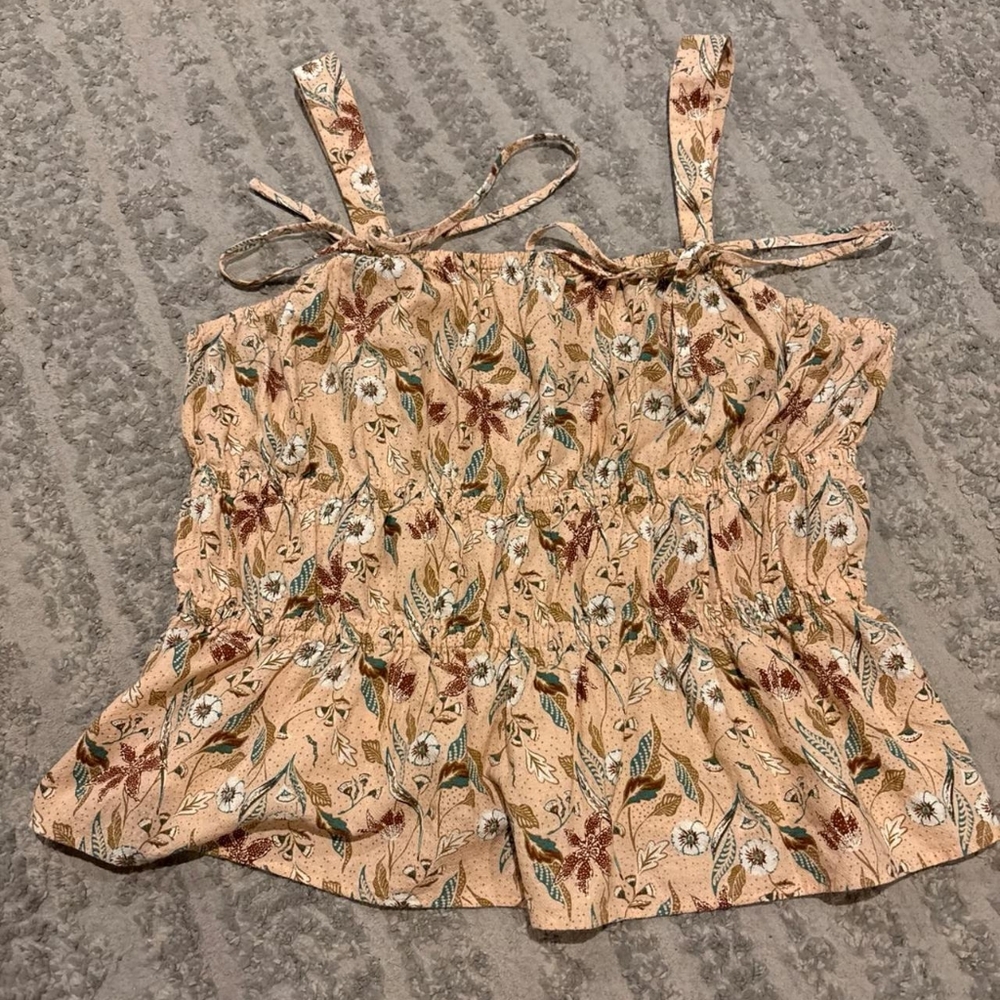Universal thread tank top size large floral design